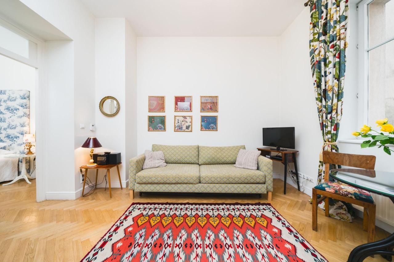 Classy Old Town Suites - By Upstairs Krakau Buitenkant foto