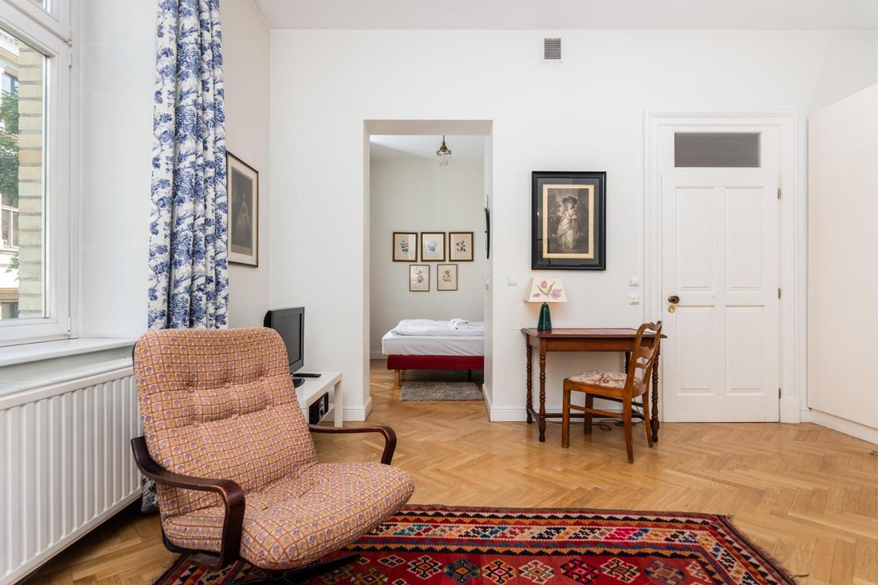 Classy Old Town Suites - By Upstairs Krakau Buitenkant foto
