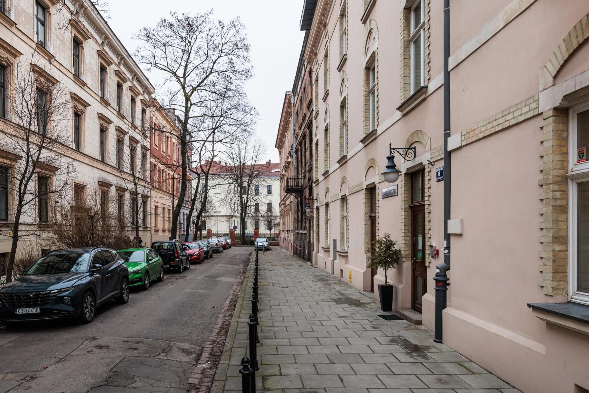 Classy Old Town Suites - By Upstairs Krakau Buitenkant foto